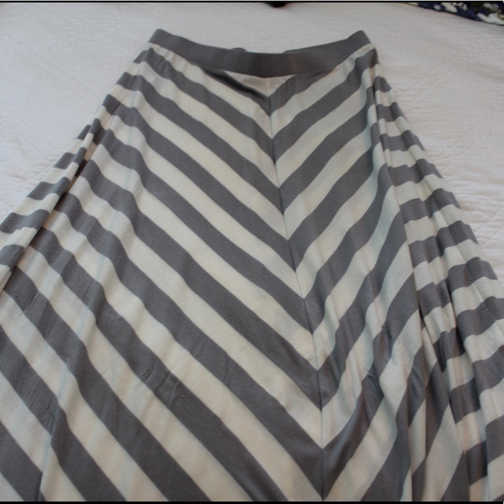 White House Black Market Maxi Skirt